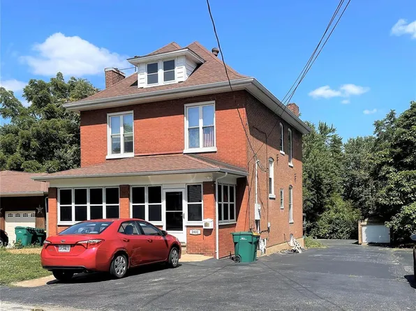 2432 Ackerman Ave, Saint Louis, MO 63114
