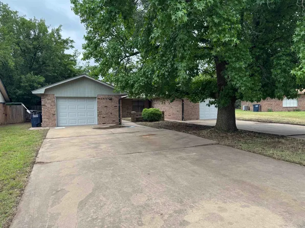 2810 W Waller Dr, Enid, OK 73703
