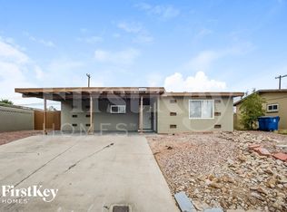5060 Newton Dr, Las Vegas, NV 89122