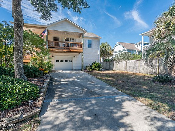 3rd image of 151 NE 30th Street