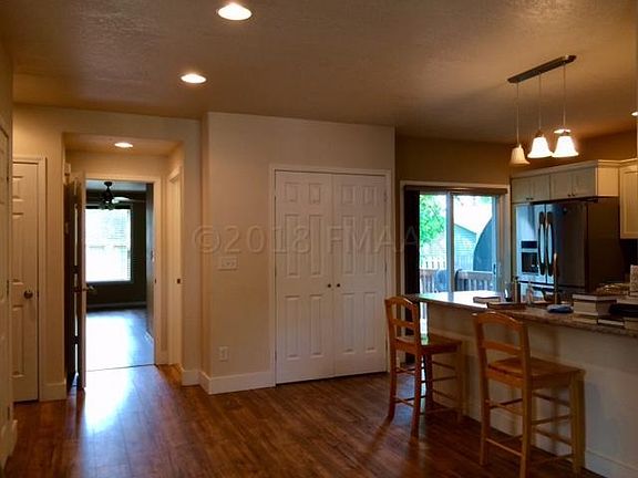 3rd image of 1017 6th Ave N