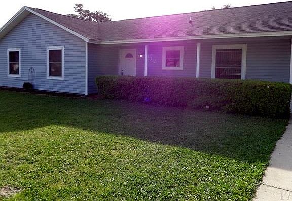 2nd image of 332 Morgan Ln