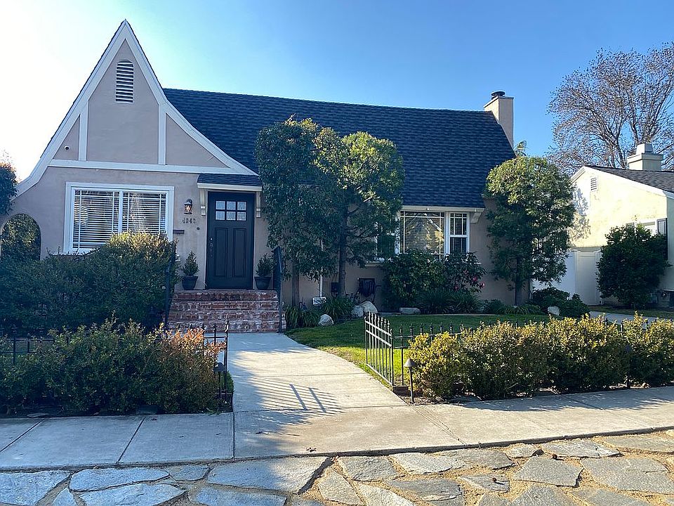 1st image of 4943 Denny Ave