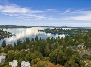 223 98th Ave NE, Bellevue, WA 98004