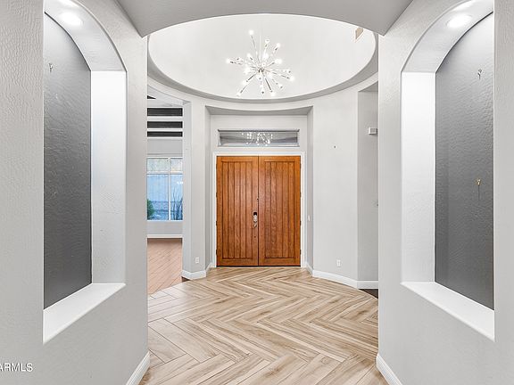 3rd image of 10210 S 18TH Avenue