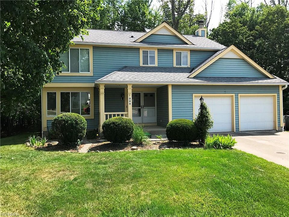 1st image of 225 Jasper Ln