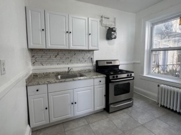 785 Hancock Ave APT 8