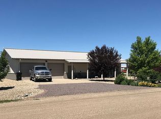 212 Shoreline St, Pierre, SD 57501