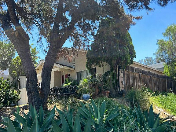 2nd image of 7715 Borrego St