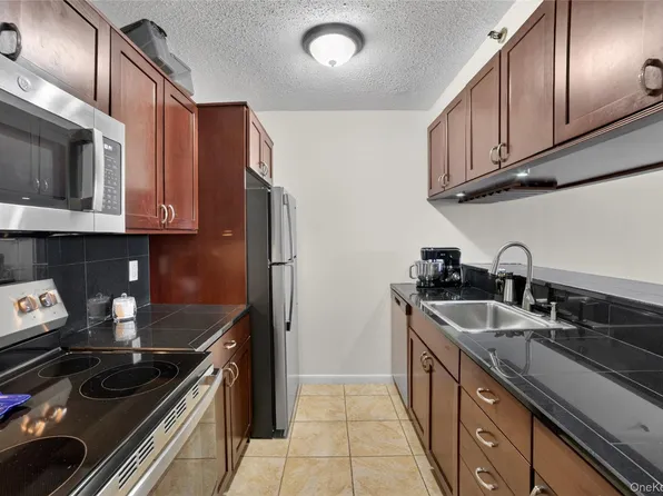 25 Rockledge Avenue #1007, White Plains, NY 10601