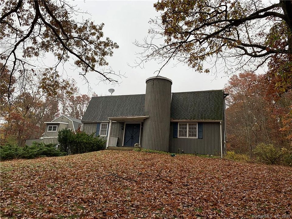 2nd image of 212 New Rd