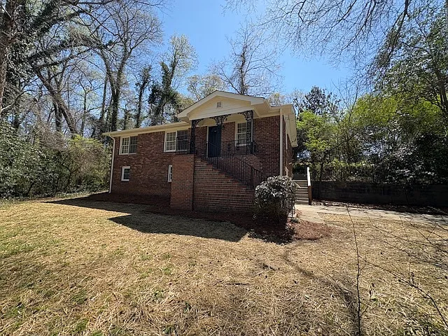 2068 Kenwood Place Southeast - 1 — Photo 1