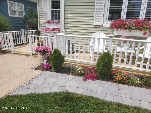 213 Laurel Court, Point Pleasant Beach, NJ 08742