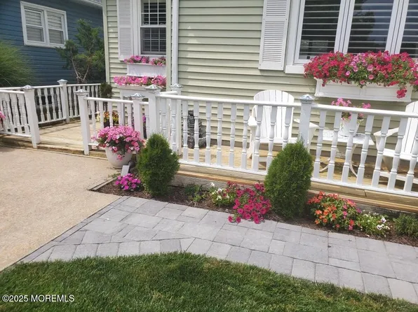 213 Laurel Court, Point Pleasant Beach, NJ 08742