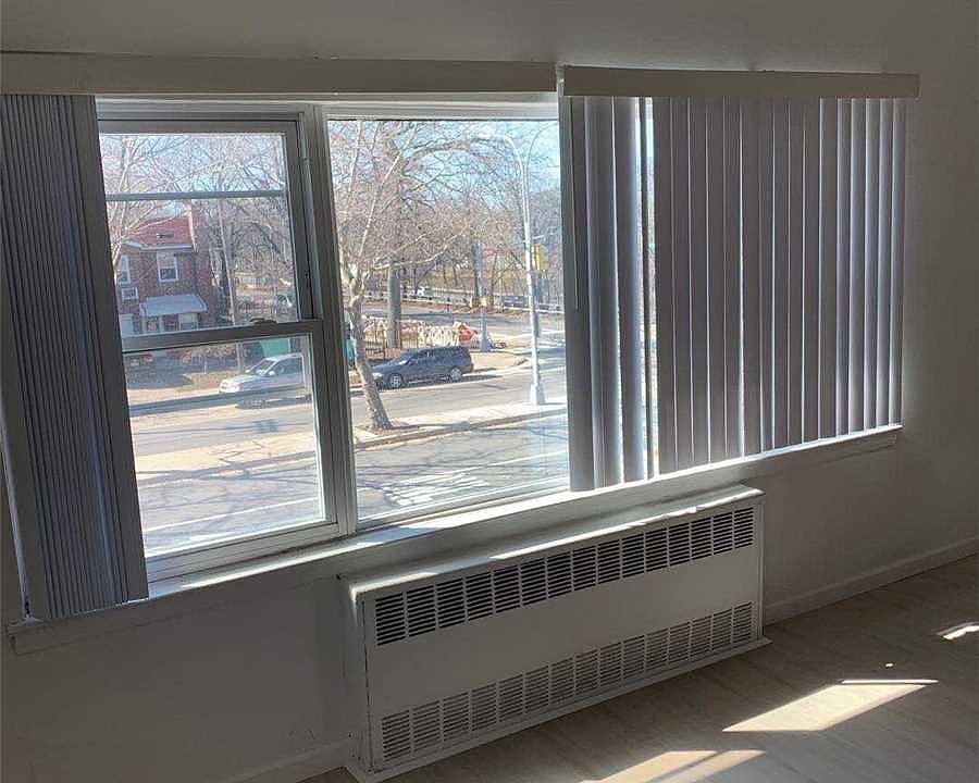 1st image of 6117 Bell Blvd