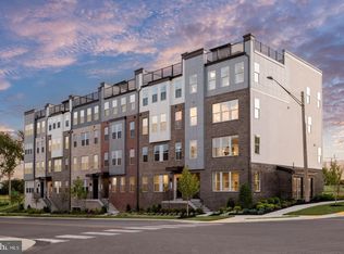 8558 Lovelace St, Manassas, VA 20109