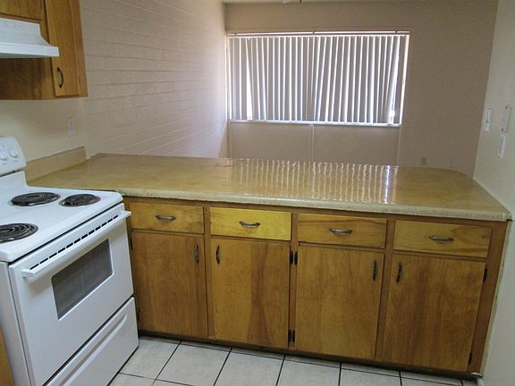3rd image of 6528 N 17th Ave APT 14