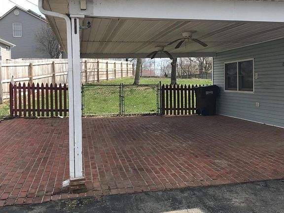 5th image of 204 Anthony Dr