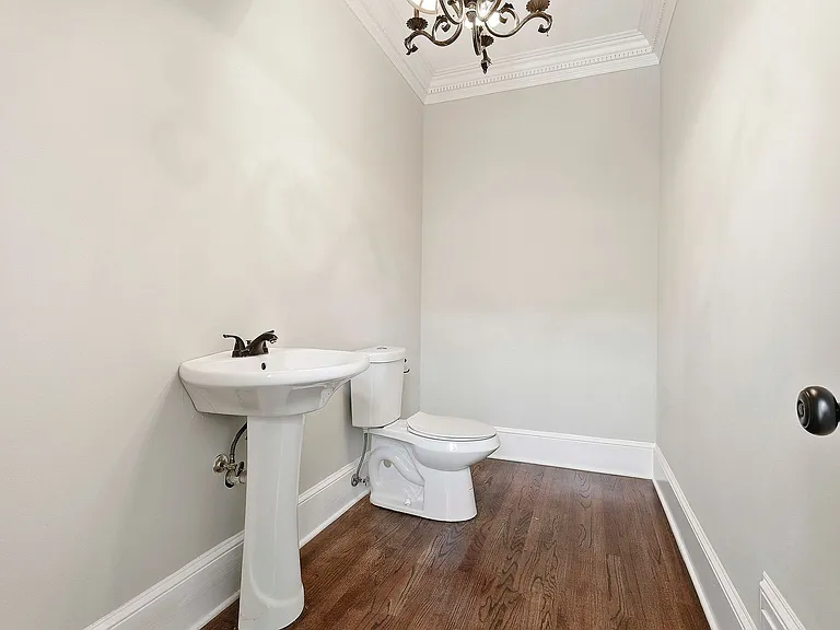 165 Habersham Pl — Photo 14