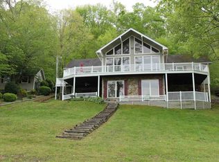 101 Chicory Rd, Linden, TN 37096