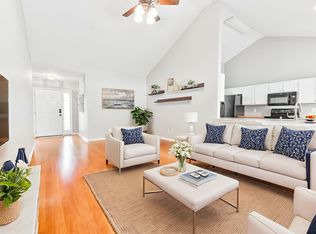 1210 Shadow Mist Ln, Charleston, SC 29492