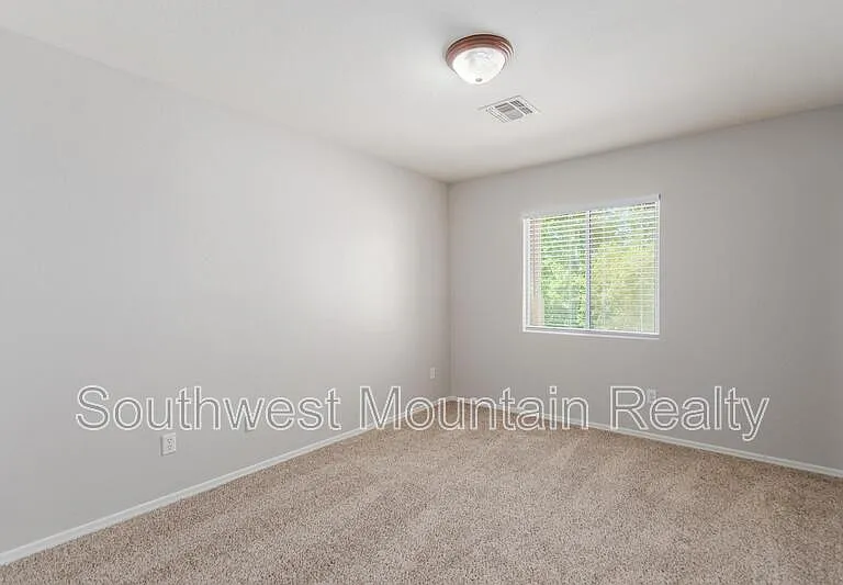 5179 E Silverbell Rd — Photo 23