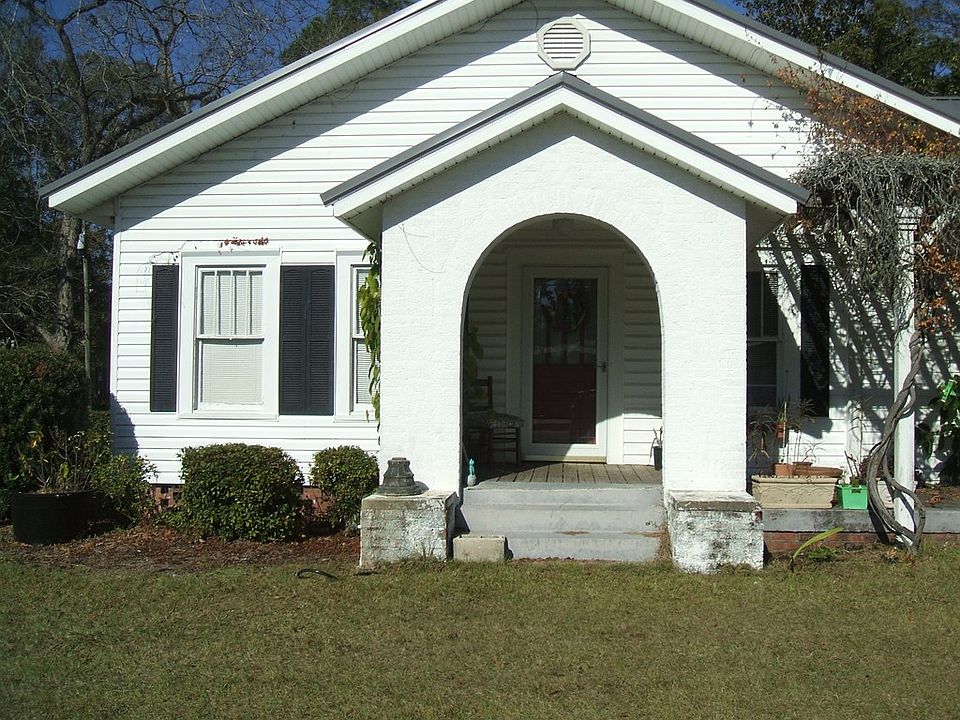 2nd image of 303 5th Ave SE