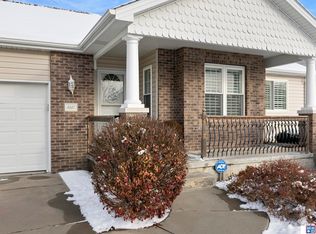 8300 Ryley Ln, Lincoln, NE 68512