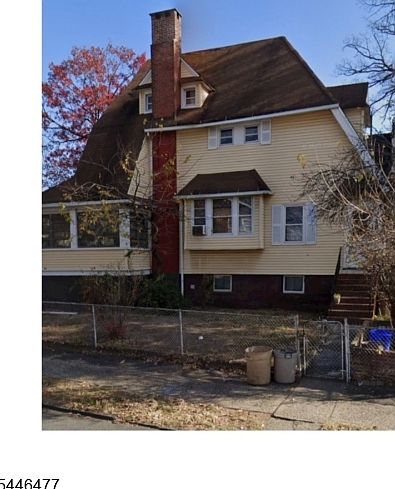 1st image of 117 Carnegie Ave