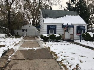 59 Elm Rd, Amherst, NY 14226