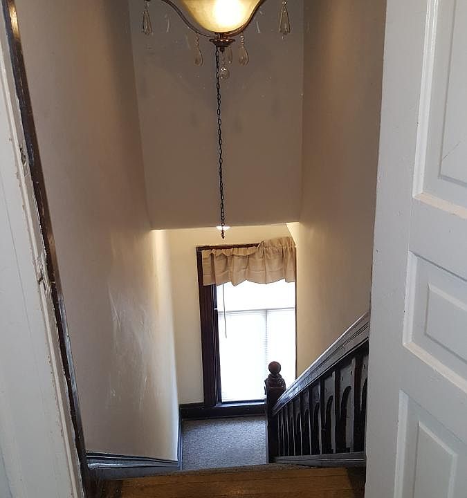 Stairway to apartment