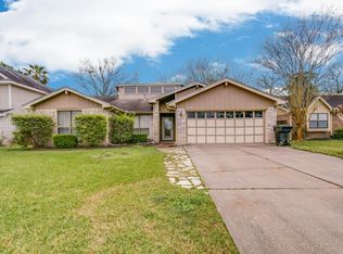 5418 Enchanted Mist Dr, Humble, TX 77346