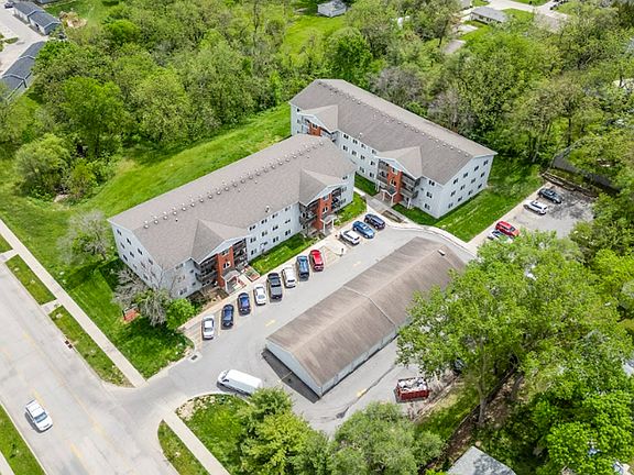 2nd image of 211 E McKinley Ave #204