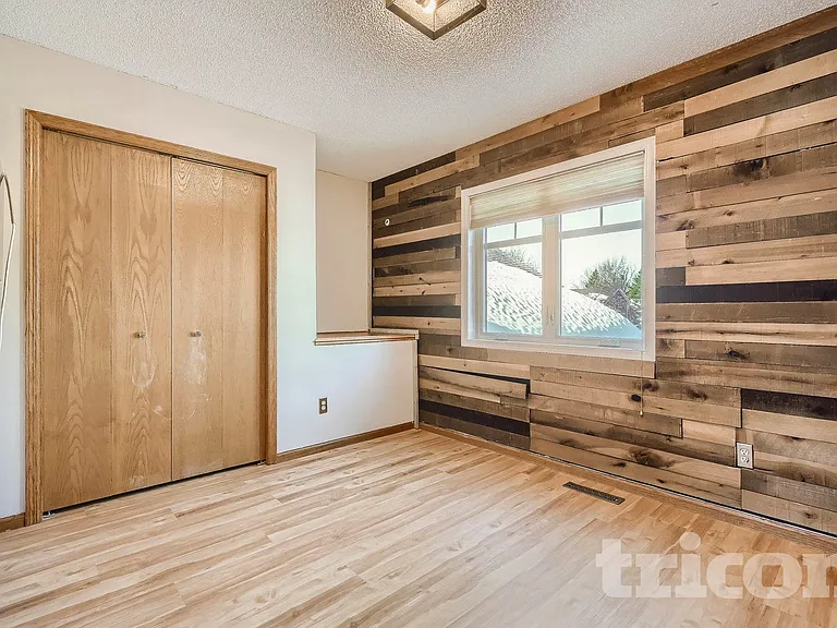 7429 Chesham Ln — Photo 12