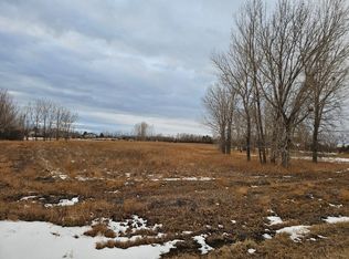 4105 13th St NE, Minot, ND 58703