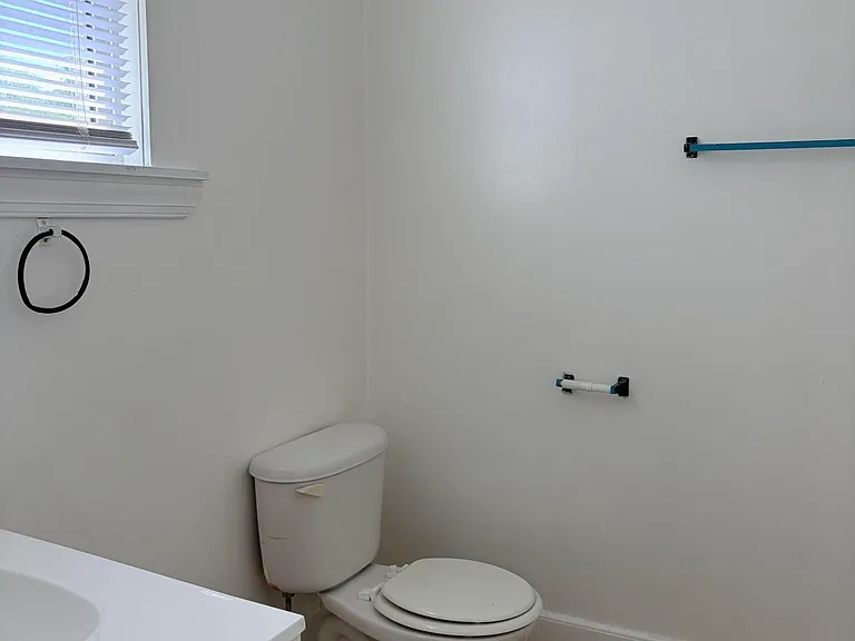 817 Arlington St #819 — Photo 7