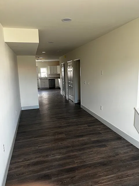 2 bed, 2.5 bath, 1250 sqft, $1,850 — Photo 3