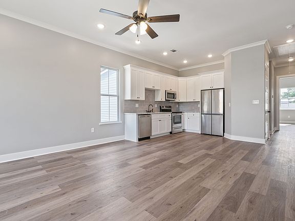 2nd image of 3501-15 Encampment St #3503
