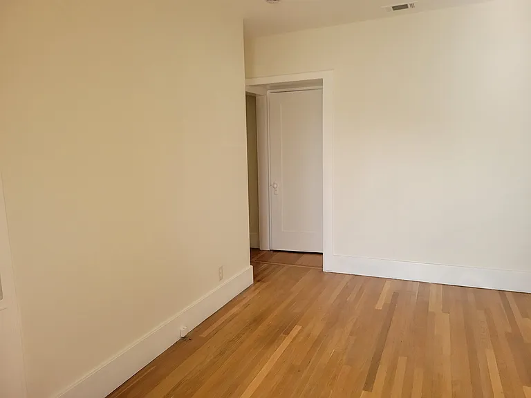 465 Harrison Ave — Photo 9