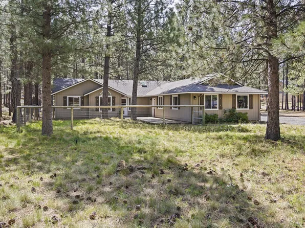 14485 Mountain View Loop, Sisters, OR 97759