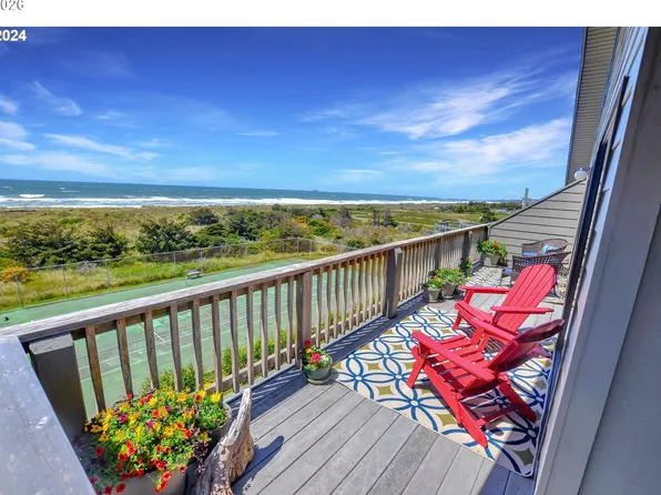 29134 Ellensburg Ave APT 23, Gold Beach, OR 97444