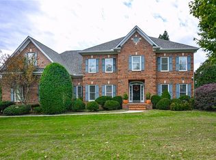 5815 Wildrose Dr, Greensboro, NC 27410