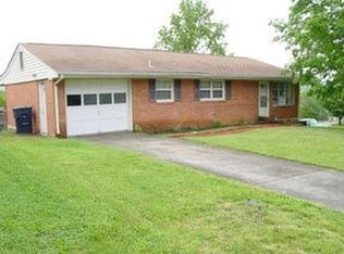 4548 Pennsylvania Ave NE, Roanoke, VA 24019