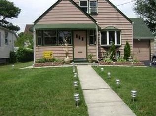 141 Beech St, Belleville, NJ 07109