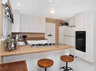 4240 E Alderdale Ave, Anaheim, CA 92807