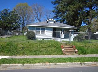 733 Howard St, Talladega, AL 35160