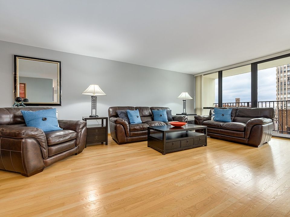 1st image of 1636 N Wells St #501-503