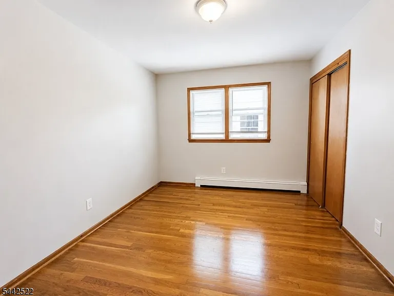 52 Mechanic St — Photo 10