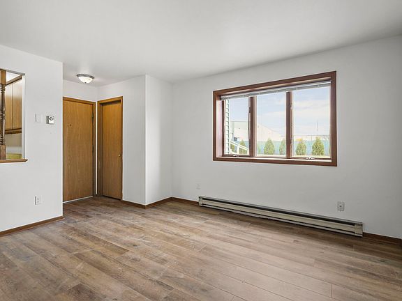 5th image of 2046 Pierce St #2046