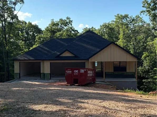 34 Chatburn Ln, Bella Vista, AR 72715